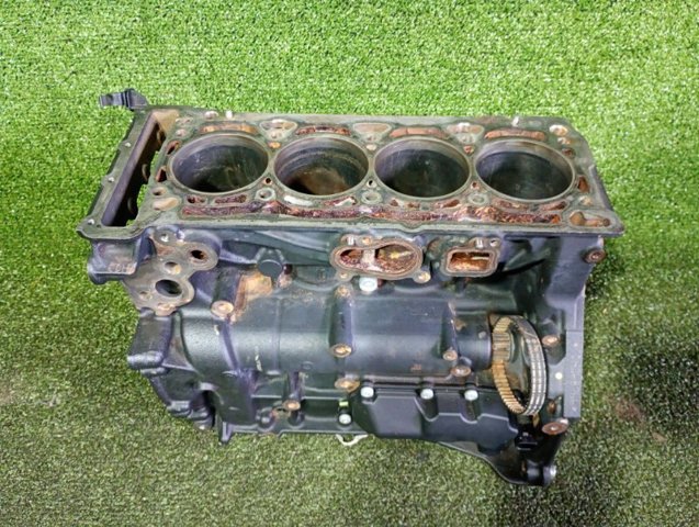 VAG 06H103011AN Поддон двигателя в наличии Ровно