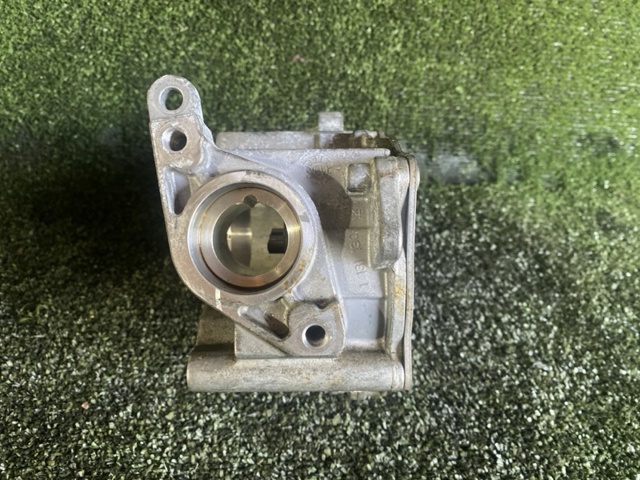 VAG 06J145100G Вакуумный насос в наличии Харьков
