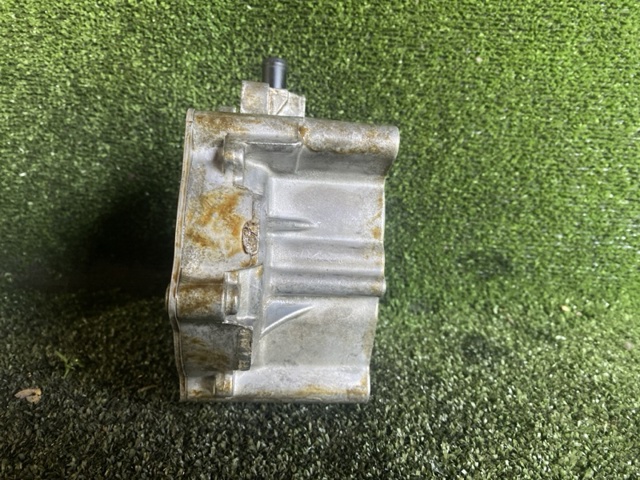 VAG 06J145100G Насос вакуумный в наличии Днепр