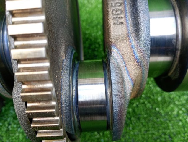 BMW 11217516040 Коленвал в наличии Чернигов