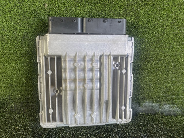 12147624048 BMW Блок управления двигателем купить в Кривой Рог