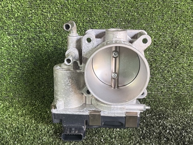Дроссельная заслонка в сборе 161195CA0A NISSAN