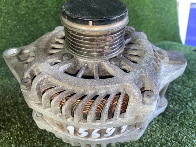 1800A053 MITSUBISHI Генератор купить в Черкассы