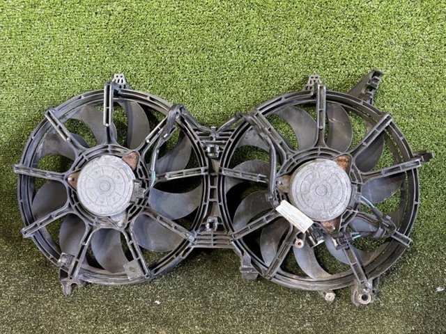 Диффузор радиатора охлаждения в сборе с крыльчаткой 21481JK00A NISSAN