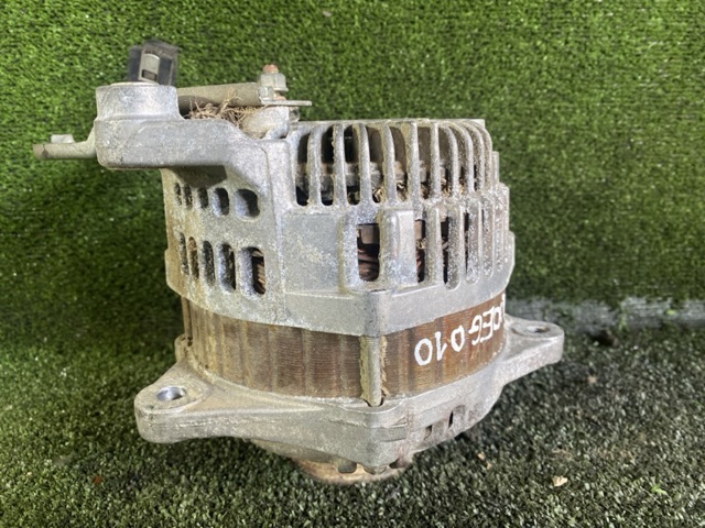 Автомобильный генератор 23100EG010 NISSAN