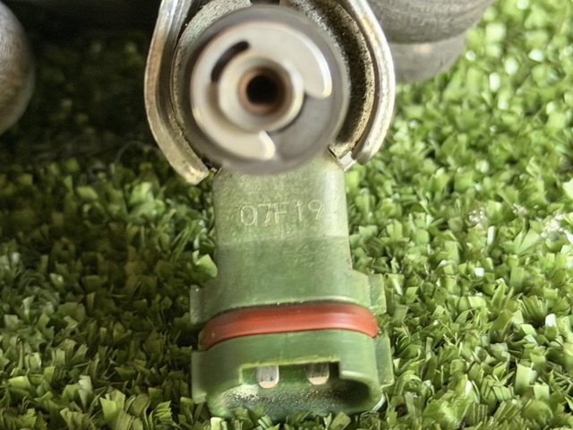 Форсунка дизельная в сборе 2325031020 TOYOTA