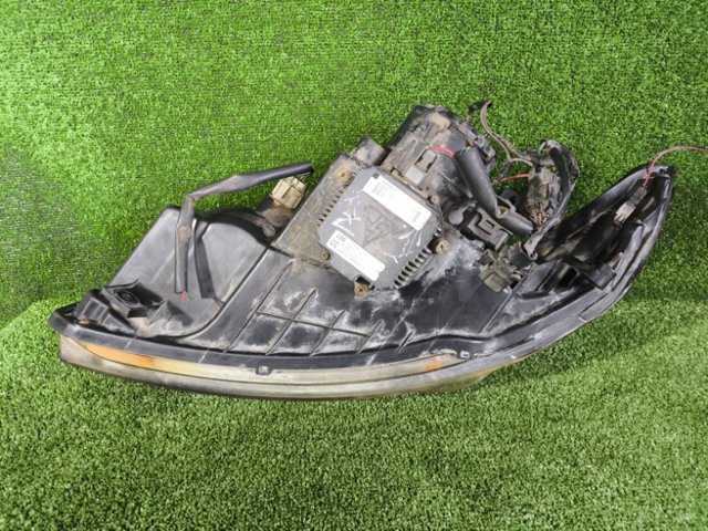 26010CG00A NISSAN Правая фара купить в Киев