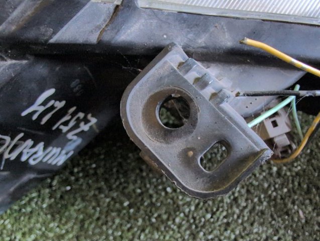 NISSAN 260601AA0A Левая фара в наличии Павлоград