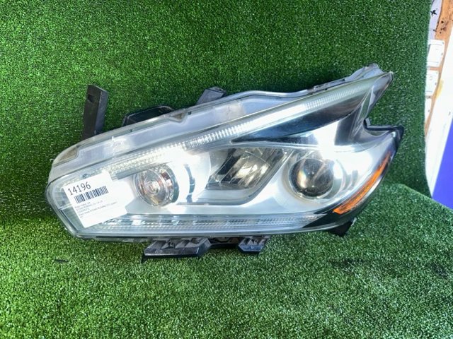 NISSAN 260609UE5C Фара левая в наличии Николаев