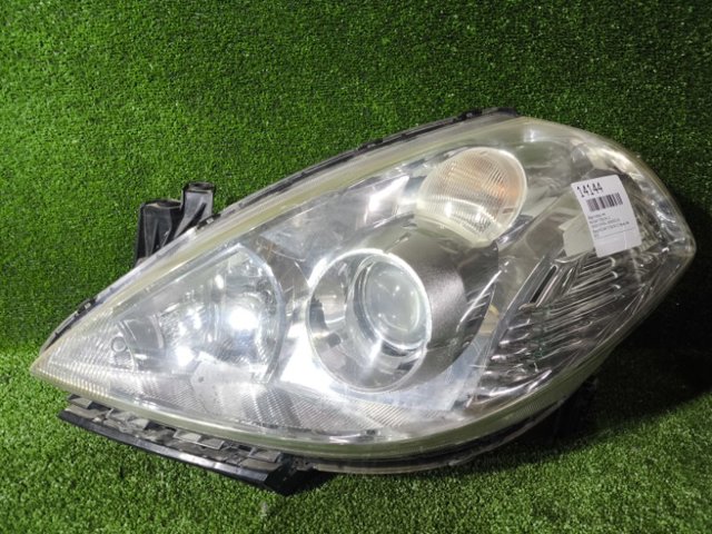 Вставка фары левой 26060EM30A NISSAN
