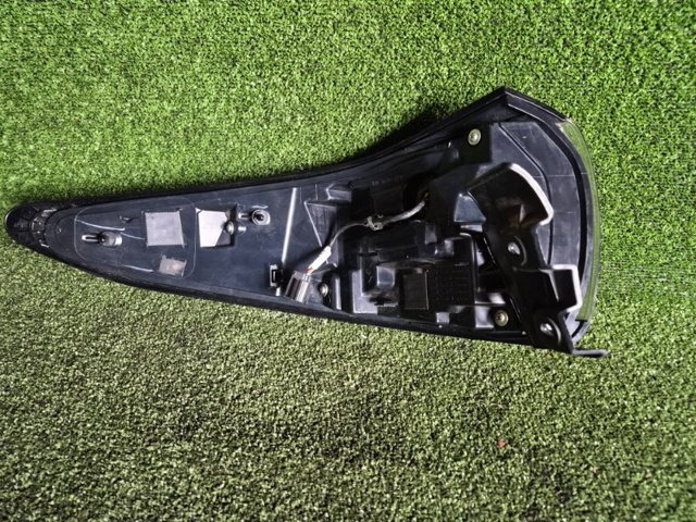 NISSAN 265509UF0C Фонарь задний правый внутренний в наличии Каменское