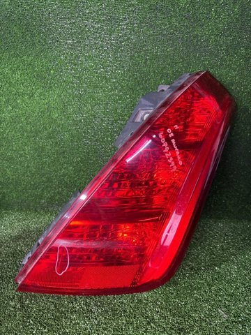 Фонарь задний правый 26550CA025 NISSAN