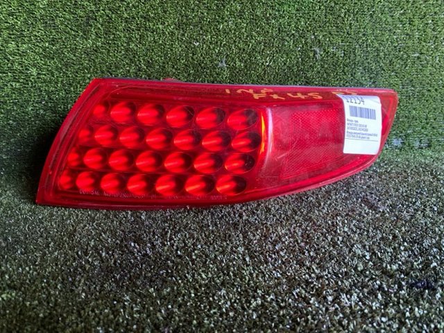 Фонари задние 26554CG000 NISSAN