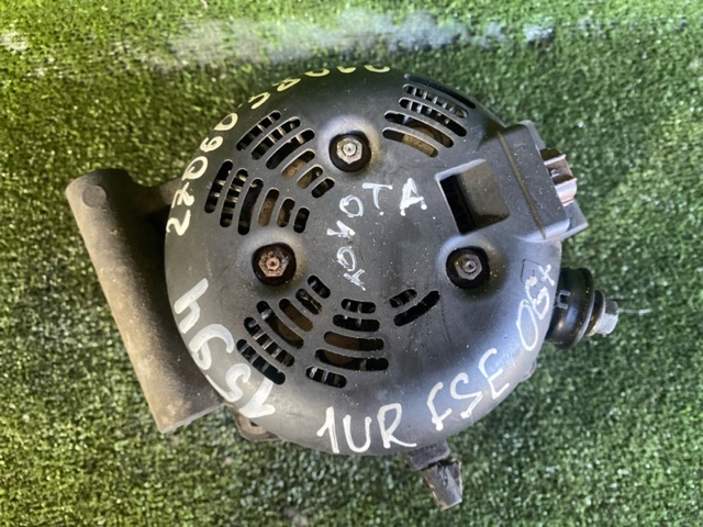 TOYOTA 2706038040 Генератор в наличии Киев
