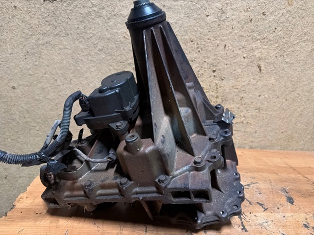 33100EA301 NISSAN Раздатка купить в Николаев