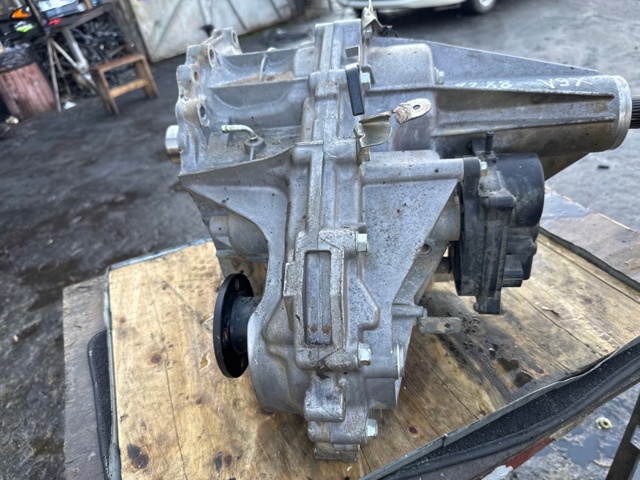 33100EA310 NISSAN Раздатка купить в Павлоград