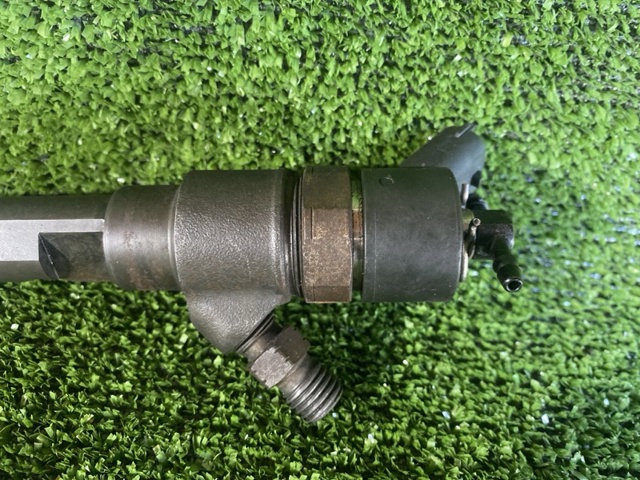 HYUNDAI 3380027800 Форсунка впрыска топлива в наличии Житомир
