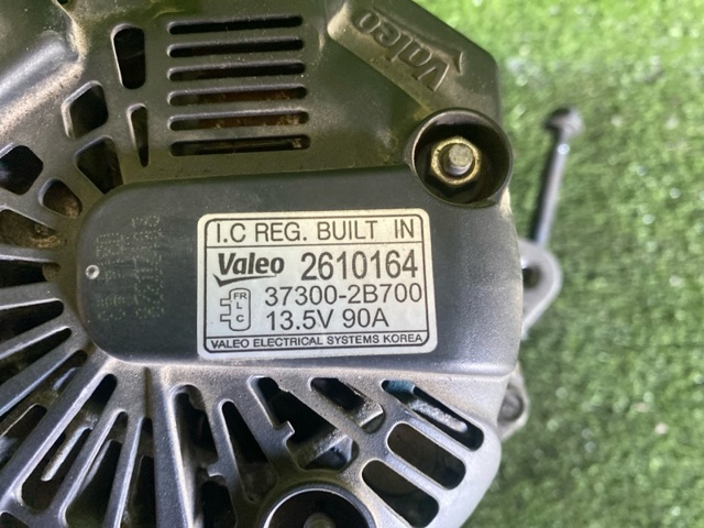 HYUNDAI 373002B700 Генератор в наличии Николаев
