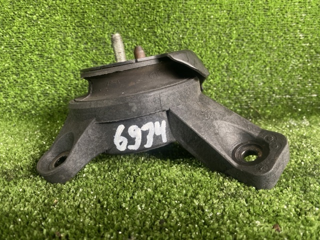Правая опора ДВС 41022AG021 SUBARU