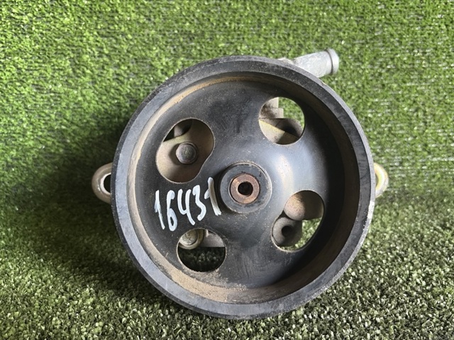 Насос ГУР 491108H305 NISSAN