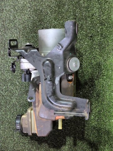 NISSAN 491109NE5B Насос ГУР в наличии Чернигов