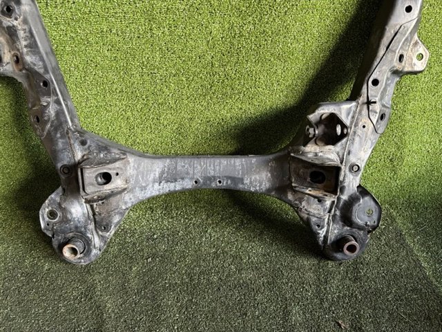 5110048074 TOYOTA Подрамник передний купить в Украина