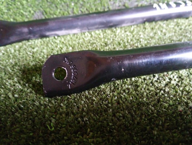 BMW 51647187096 Усилитель суппорта радиатора, нижний в наличии Николаев