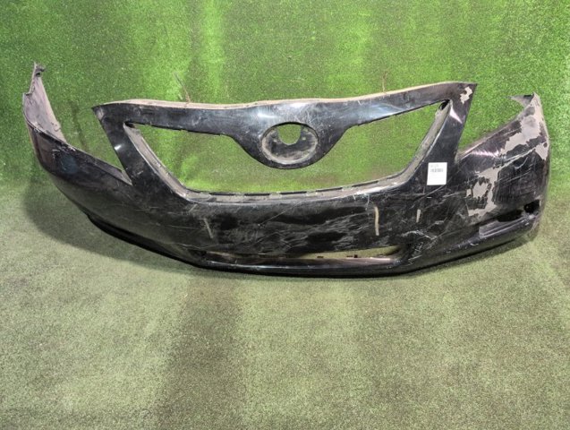 Бампер передний 5211906931 TOYOTA
