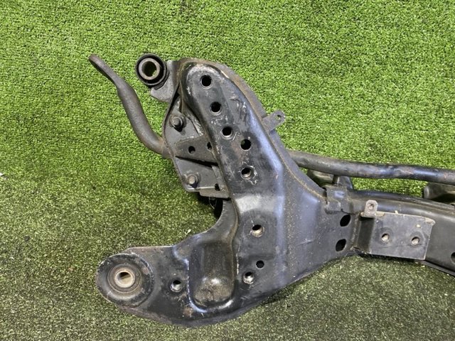5440041U00 NISSAN Балка передней подвески (подрамник) купить в Киев