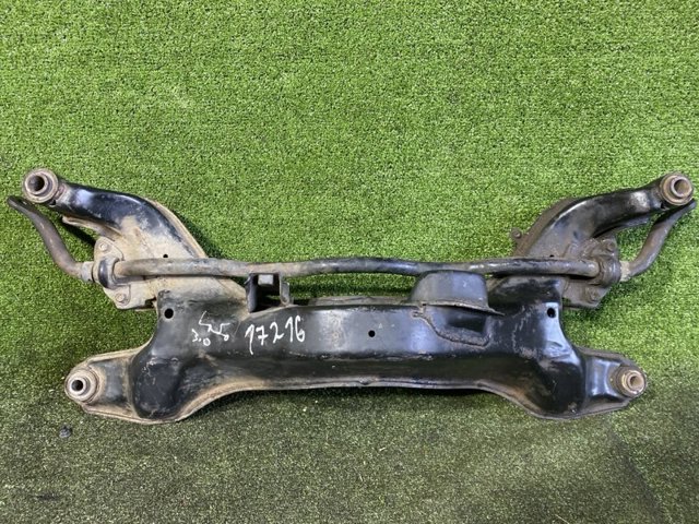 Крабобалка передней подвески 5440041U00 NISSAN
