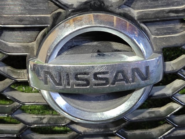 NISSAN 623103YU0A Решетка радиатора в наличии Ужгород