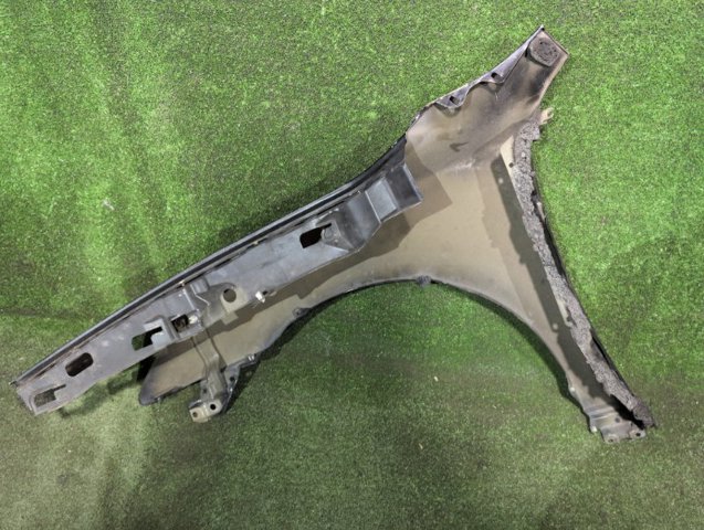 NISSAN 631009N15A Крыло переднее правое в наличии Николаев
