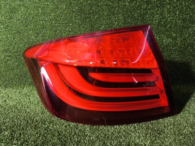 Фонарь задний 63217203231 BMW