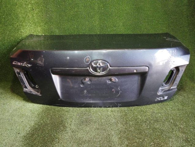 Крышка багажника 6440106280 TOYOTA