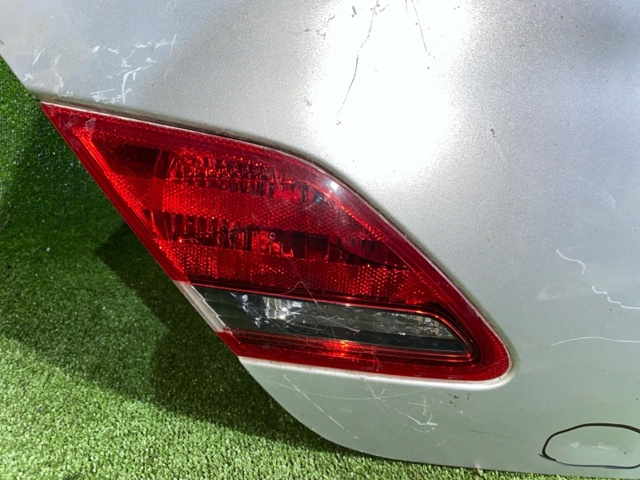 TOYOTA 64401AC050 Крышка багажника в наличии Черкассы