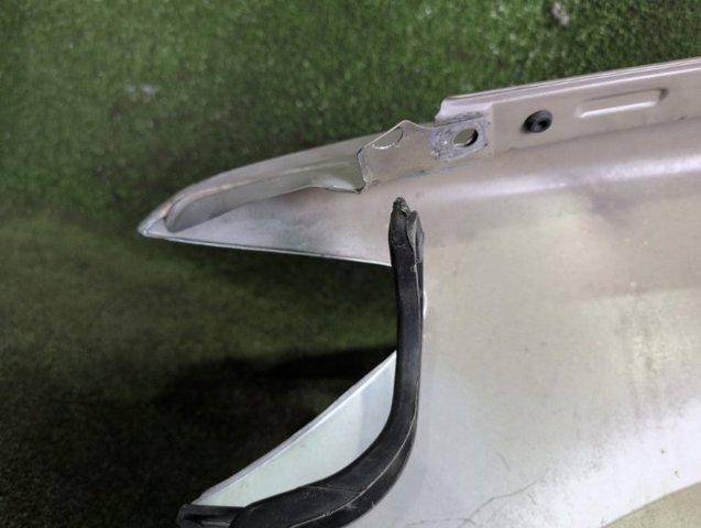 663200W500 Крыло переднее правое купить Черкассы