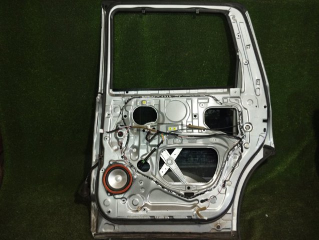 TOYOTA 670030C160 Дверь задняя правая в наличии Ровно