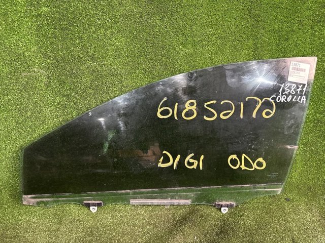 Стекло водительской двери 6810202430 TOYOTA