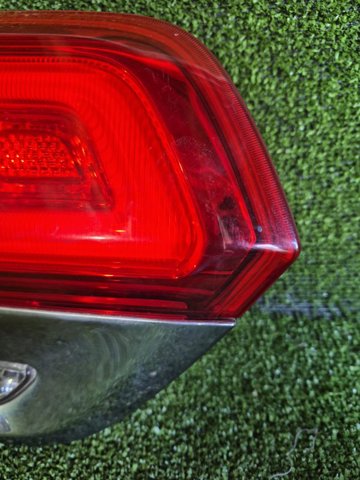 CHRYSLER 68110047AB Фонарь задний левый внутренний в наличии Запорожье