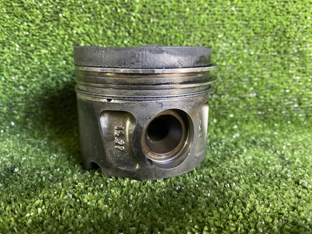 Поршень в сборе 68147229AA CHRYSLER