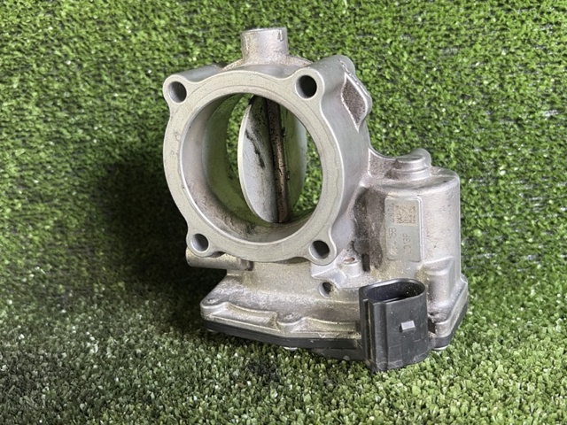 Дроссельная заслонка в сборе 68147613AA CHRYSLER