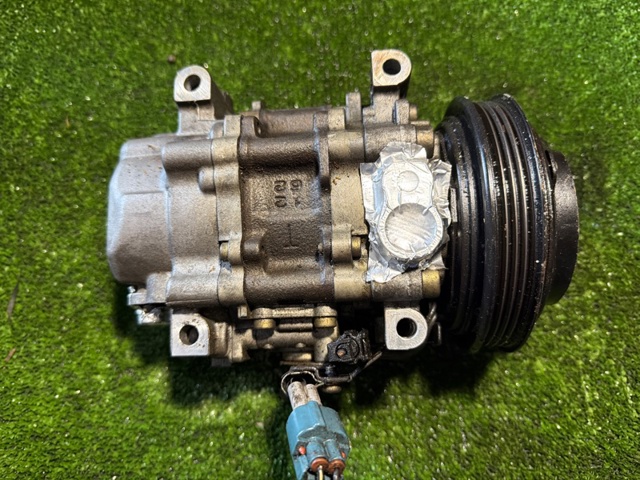 Насос кондиционера 73111AE080 SUBARU