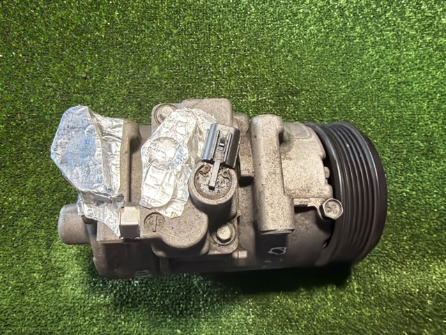 SUBARU 73111AJ000 Компрессор кондиционера в наличии Николаев