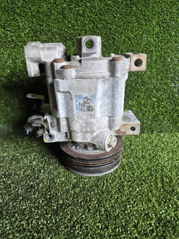 Компрессор системы кондиционирования 73111FG002 SUBARU