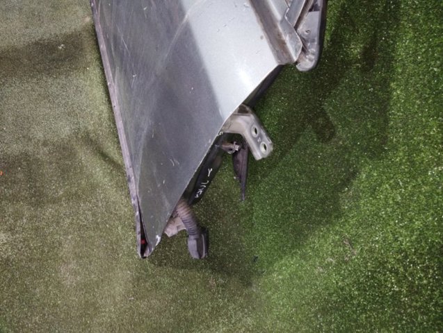 Пассажирская передняя дверь 760042P010 HYUNDAI