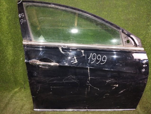Пассажирская передняя дверь 760044R000 HYUNDAI