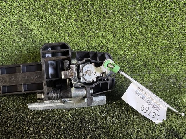 NISSAN 806115AA0A Держатель наружной ручки двери передней левой в наличии Ужгород