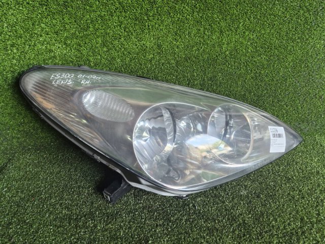 Фара комбинированная, передняя 8113033450 TOYOTA
