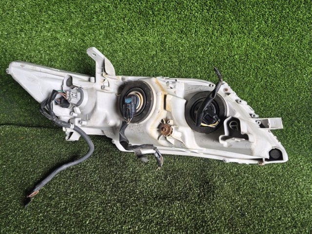 TOYOTA 8117033651 Фара левая в наличии Тернополь