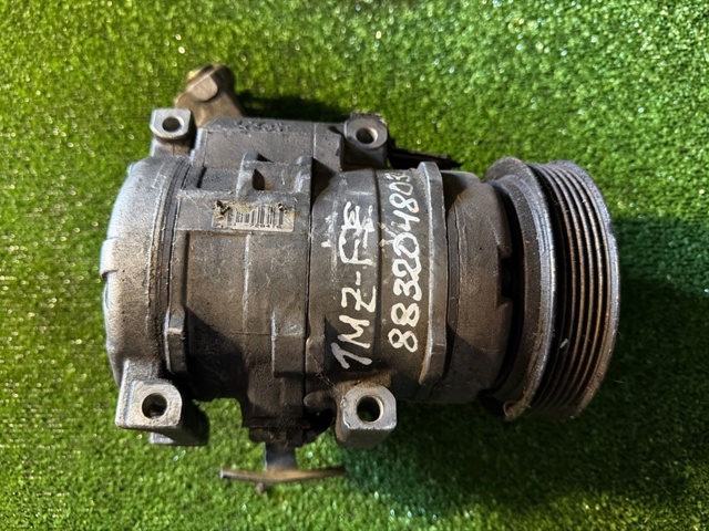 Компрессор системы кондиционирования 8832048090 TOYOTA